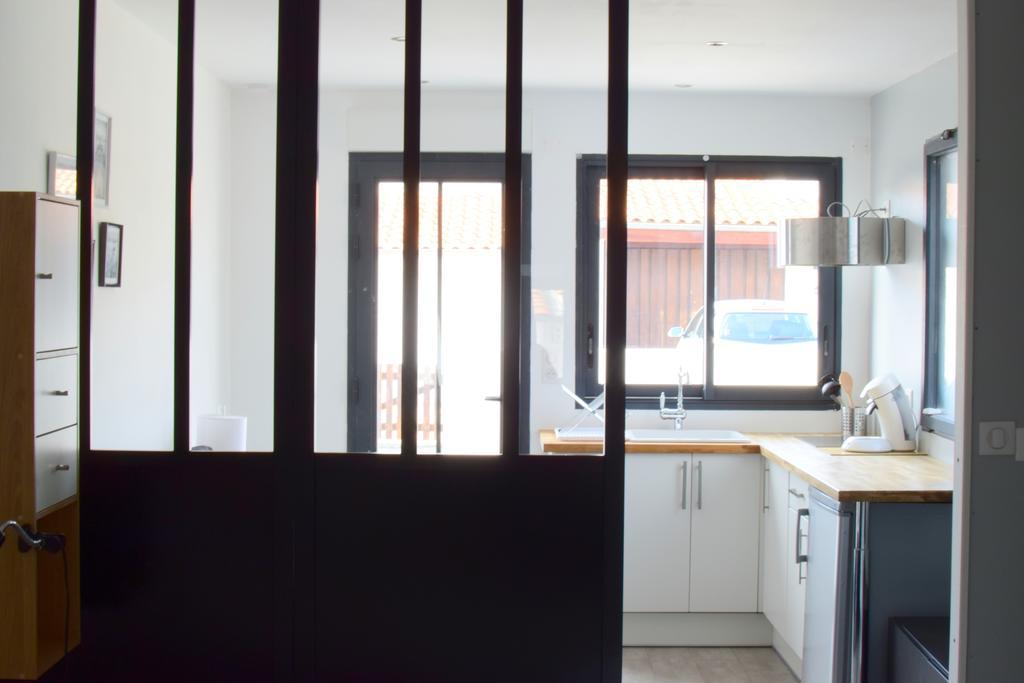 Location Les 4 Vents Appartement La Rochelle  Kamer foto